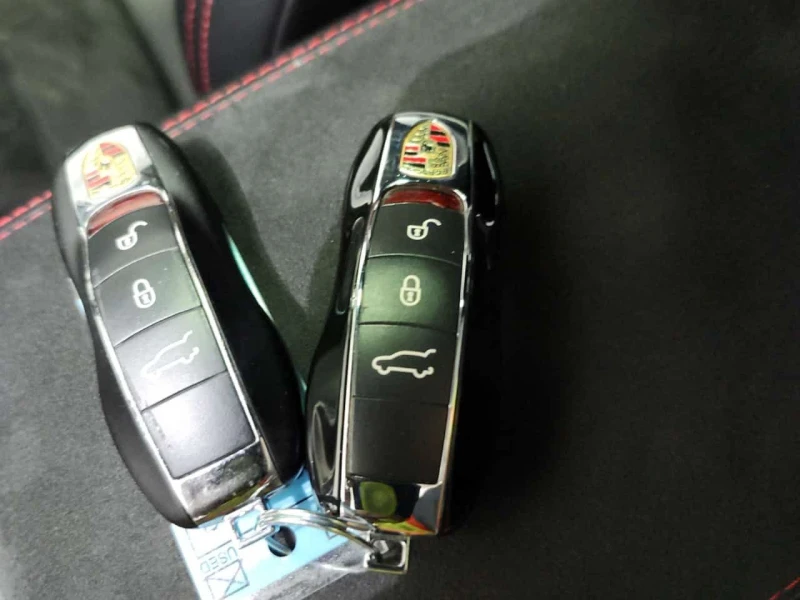 Porsche Macan * GTS * ПОДГРЕВ * ПАНОРАМА * ОБДУХВАНЕ * ДИСТРОНИК, снимка 8 - Автомобили и джипове - 53594945