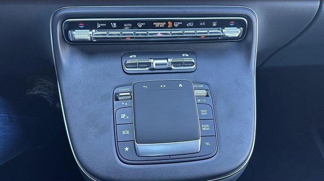 Mercedes-Benz EQV 300 Long = Avantgarde = Airmatic �������� | Mobile.bg � ����������� 7
