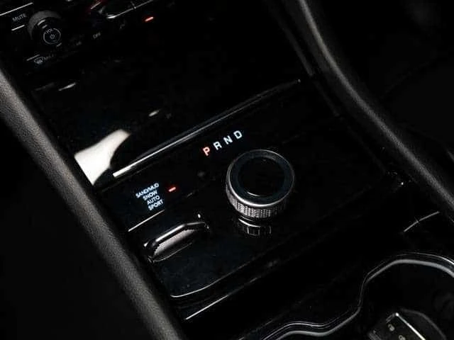 Jeep Grand cherokee * L | LIMITED | 6 PASS | PANO * ПРЕДСТАВИТЕЛСТВО, снимка 16 - Автомобили и джипове - 55175052