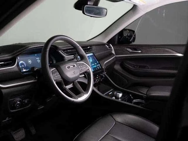 Jeep Grand cherokee * L | LIMITED | 6 PASS | PANO * ПРЕДСТАВИТЕЛСТВО, снимка 8 - Автомобили и джипове - 55175052