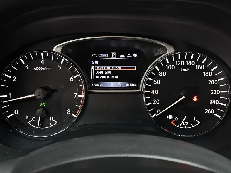Nissan Pathfinder 3.5 4WD, снимка 8 - Автомобили и джипове - 55740329