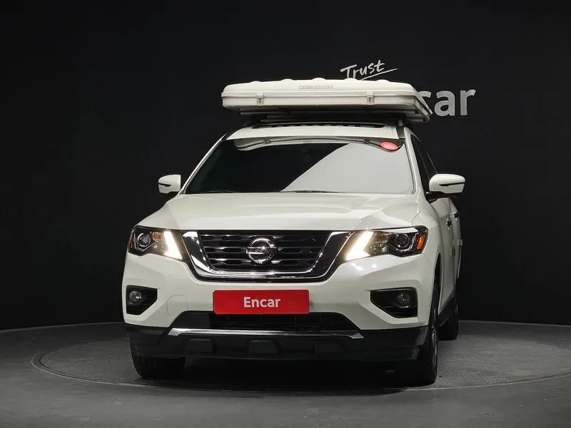 Nissan Pathfinder 3.5 4WD, снимка 3 - Автомобили и джипове - 55740329