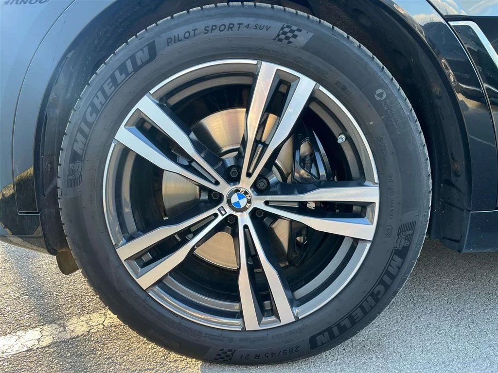 BMW X7 xDrive40i - изображение 7