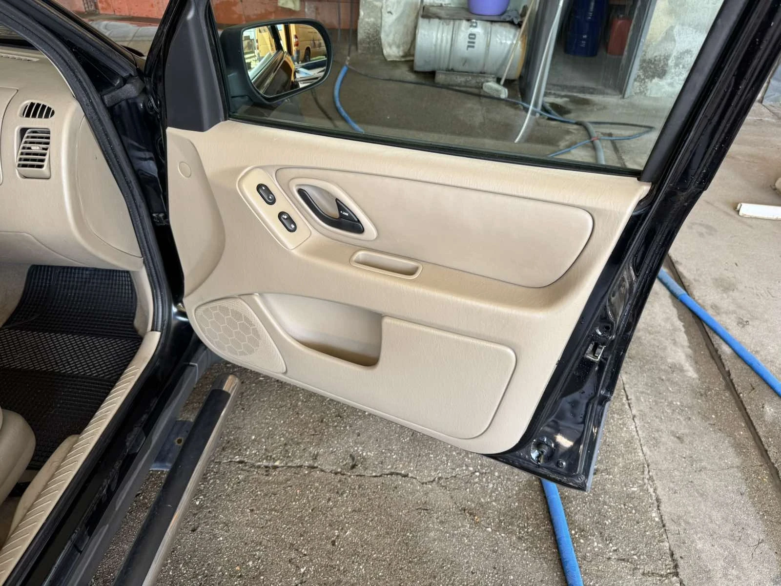 Ford Maverick 2.3i - изображение 6