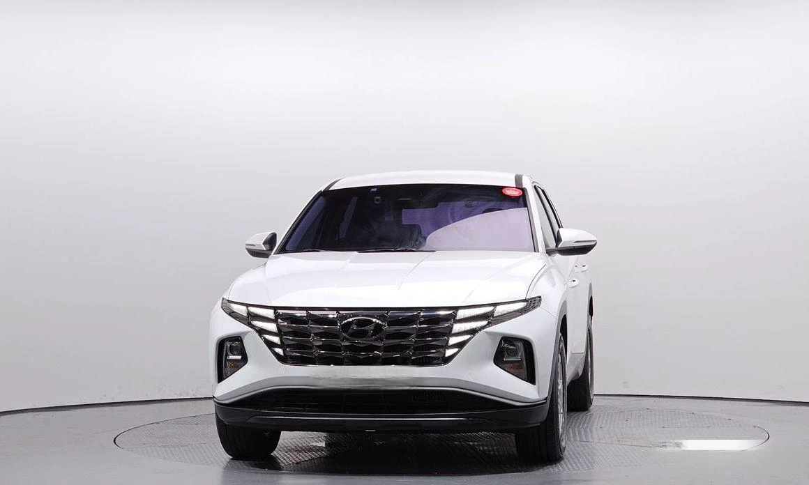 Hyundai Tucson Gasoline 1.6 Turbo 2WD Modern - изображение 3