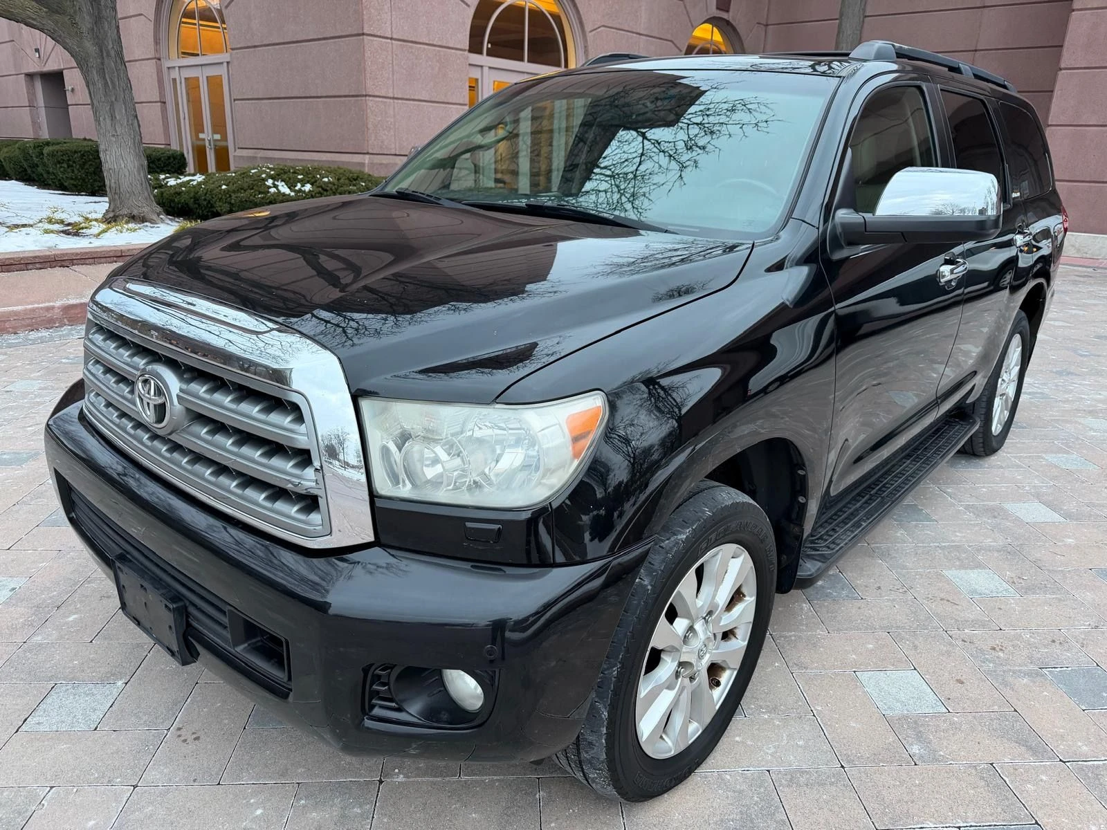 Toyota Sequoia PLATINUM* 5.7* V8* ПОДГРЕВ* КАМЕРА* КЕЙЛЕС