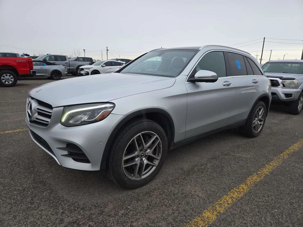 Mercedes-Benz GLC * 300 * 2 КЛЮЧА * ПАНОРАМА * ПОДГРЕВ * 