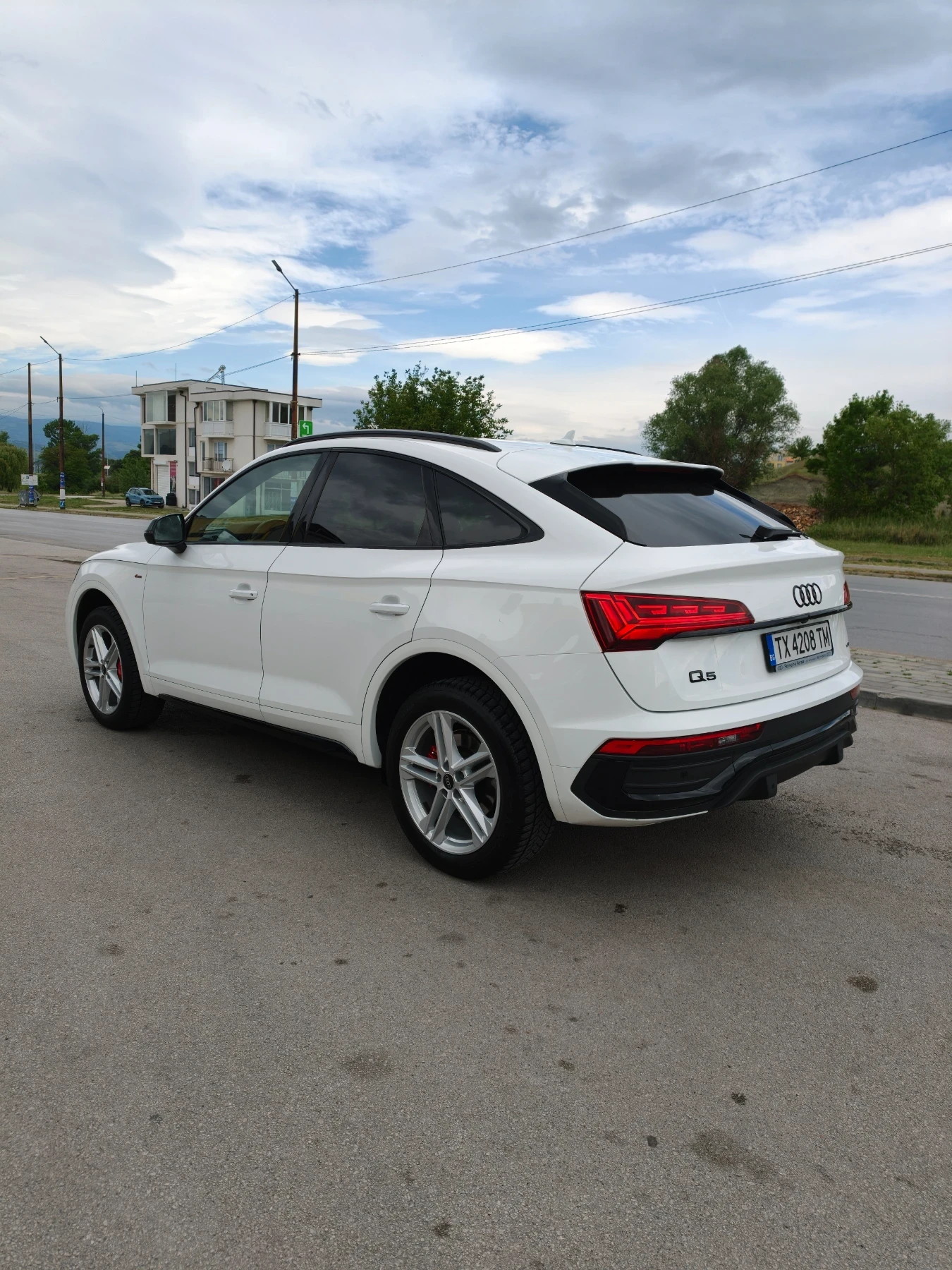 Audi Q5, снимка 6 - Автомобили и джипове - 54639430