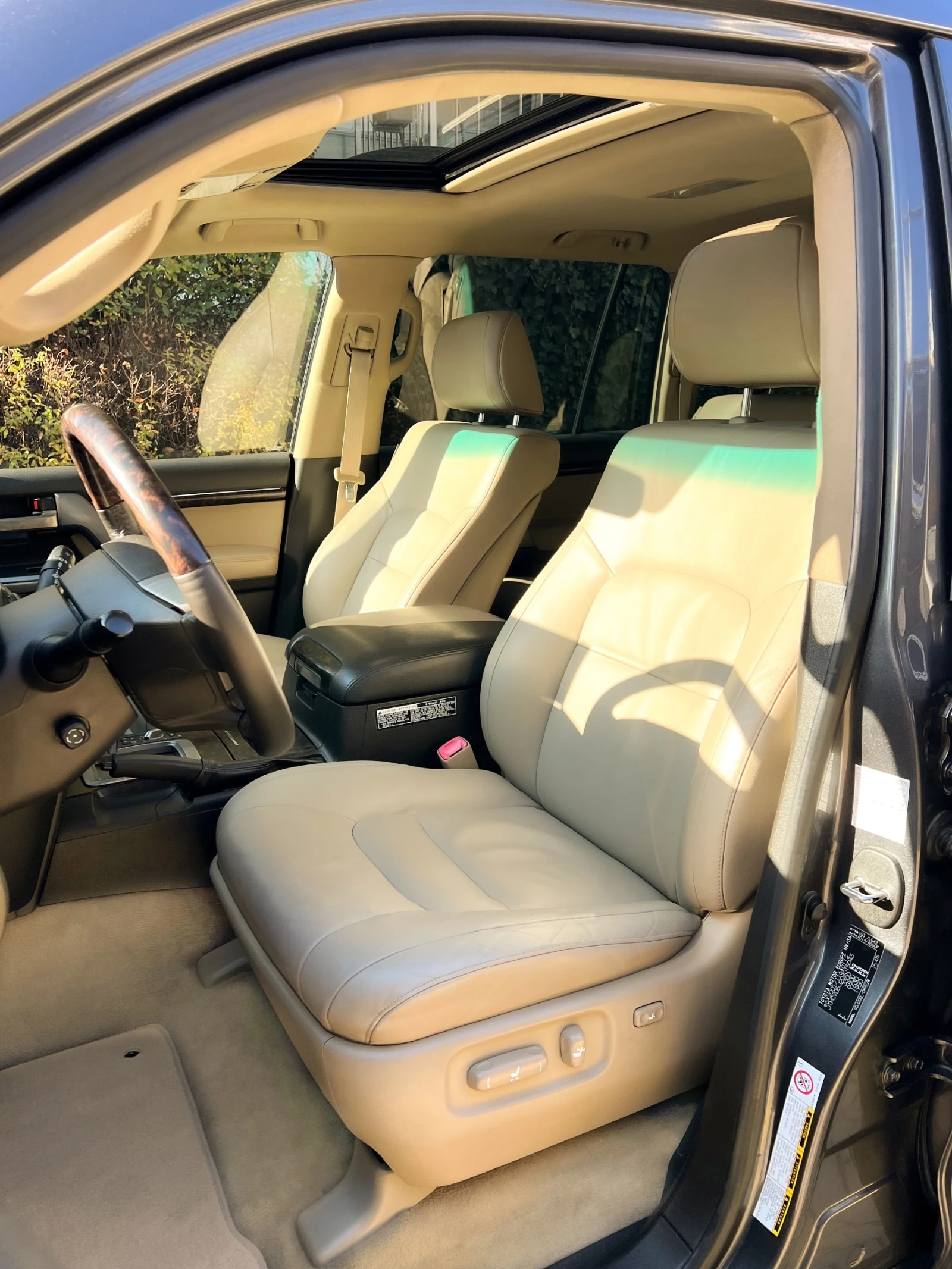 Toyota Land cruiser 200 / 4.5 / V8 / ВСИЧКИ ЕКСТРИ, снимка 6 - Автомобили и джипове - 54773909