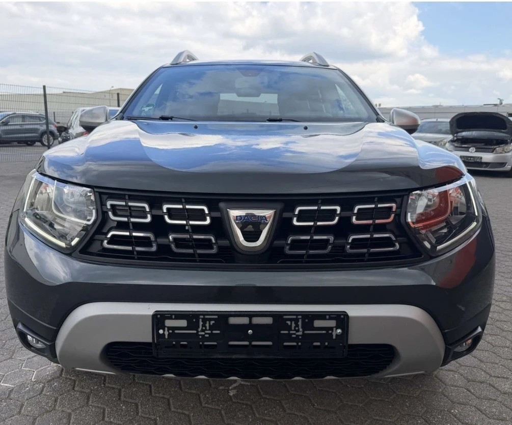 Dacia Duster, снимка 2 - Автомобили и джипове - 55221677