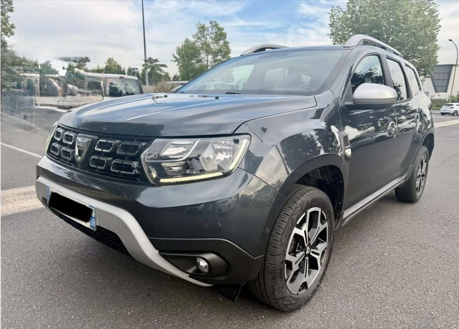 Dacia Duster, снимка 14 - Автомобили и джипове - 55221677