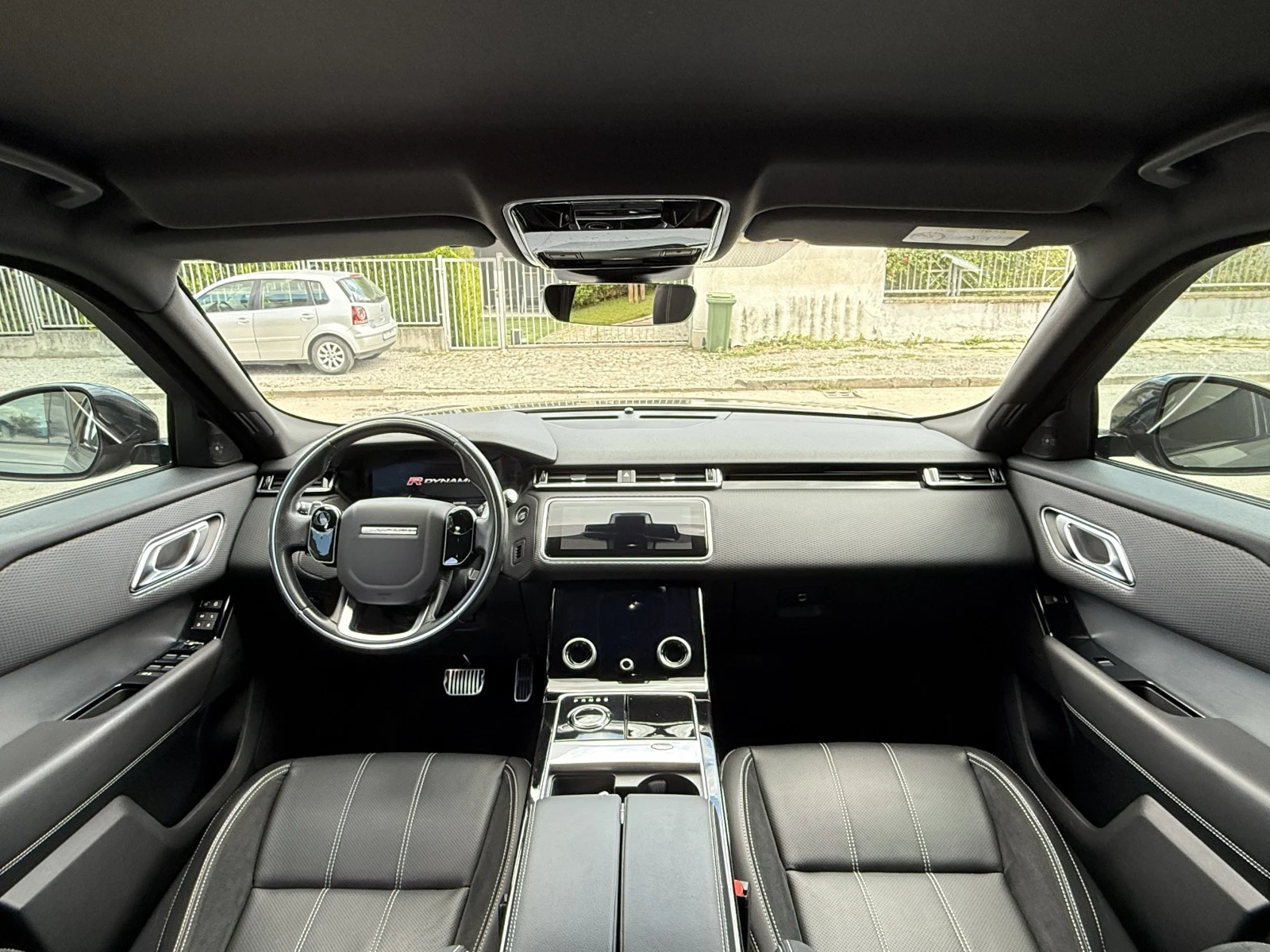 Land Rover Range Rover Velar R-Dynamic-4x4-240к.с-TOP-TOP, снимка 11 - Автомобили и джипове - 55231690