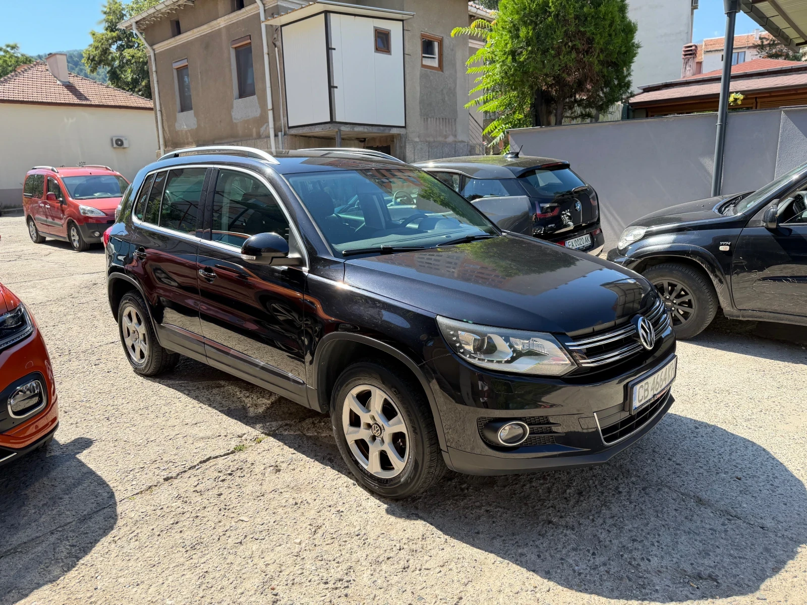 VW Tiguan, снимка 2 - Автомобили и джипове - 55295964