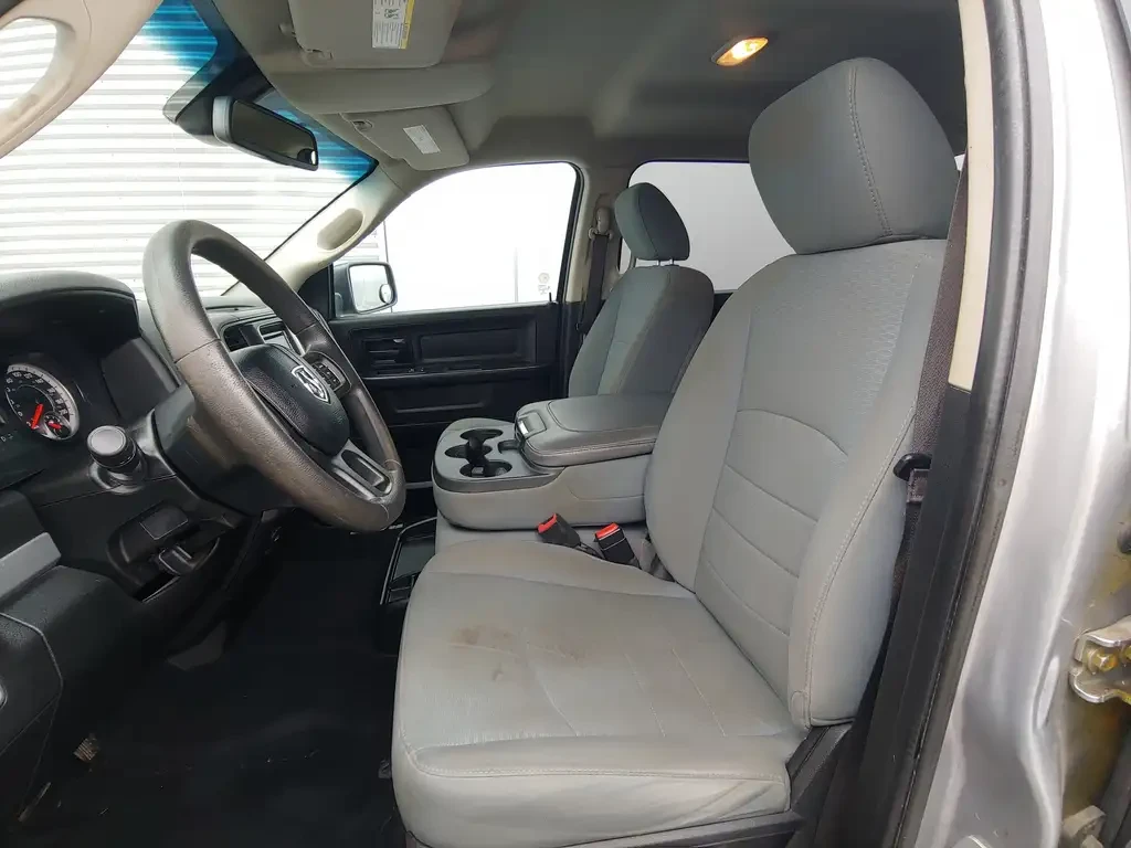 Dodge RAM 1500 Classic, снимка 12 - Автомобили и джипове - 55377104