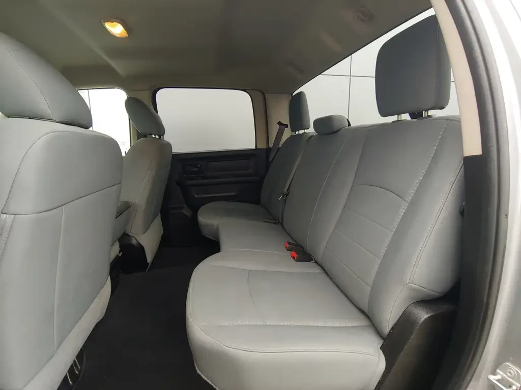 Dodge RAM 1500 Classic, снимка 15 - Автомобили и джипове - 55377104