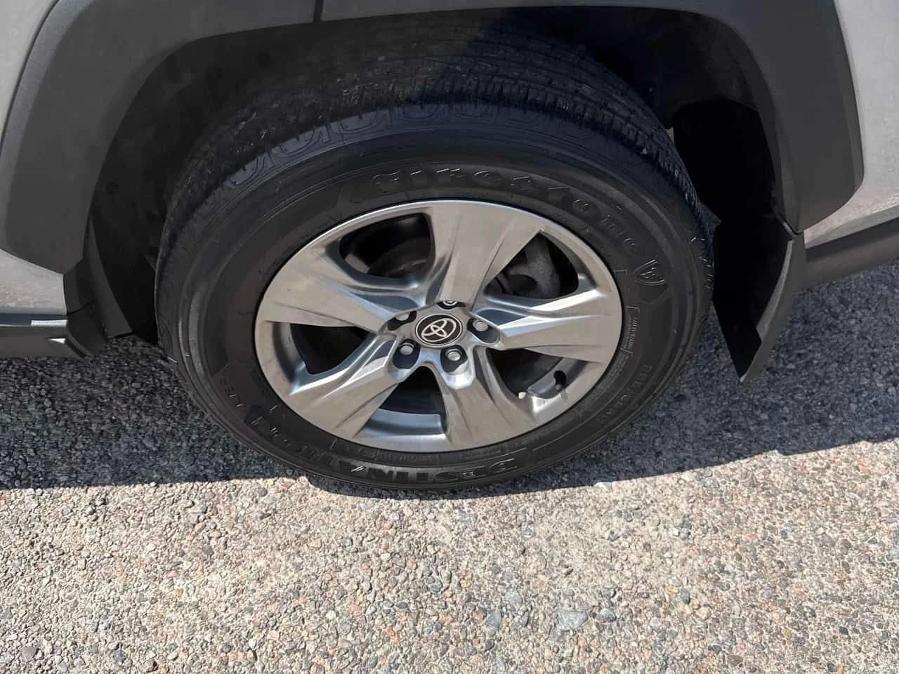 Toyota Rav4 * Hybrid LE AWD * CARFAX * ОПЦИЯ ЗА ФИНАНСИРАНЕ, снимка 12 - Автомобили и джипове - 55505472