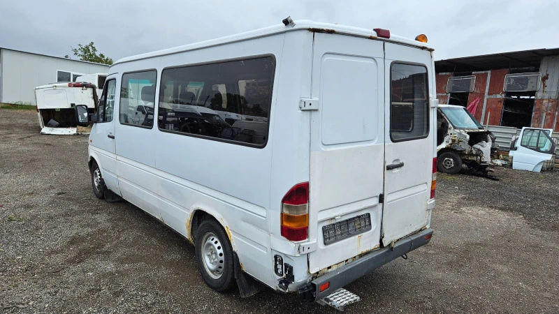 Mercedes-Benz Sprinter 2.2cdi/на части , снимка 4 - Бусове и автобуси - 45769558