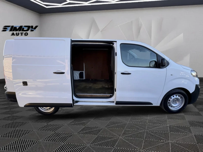 Toyota Proace XL 2.0HDI 177КС. АВТОМАТИК НАВИГАЦИЯ APPLE CARPLAY, снимка 8 - Бусове и автобуси - 52938577