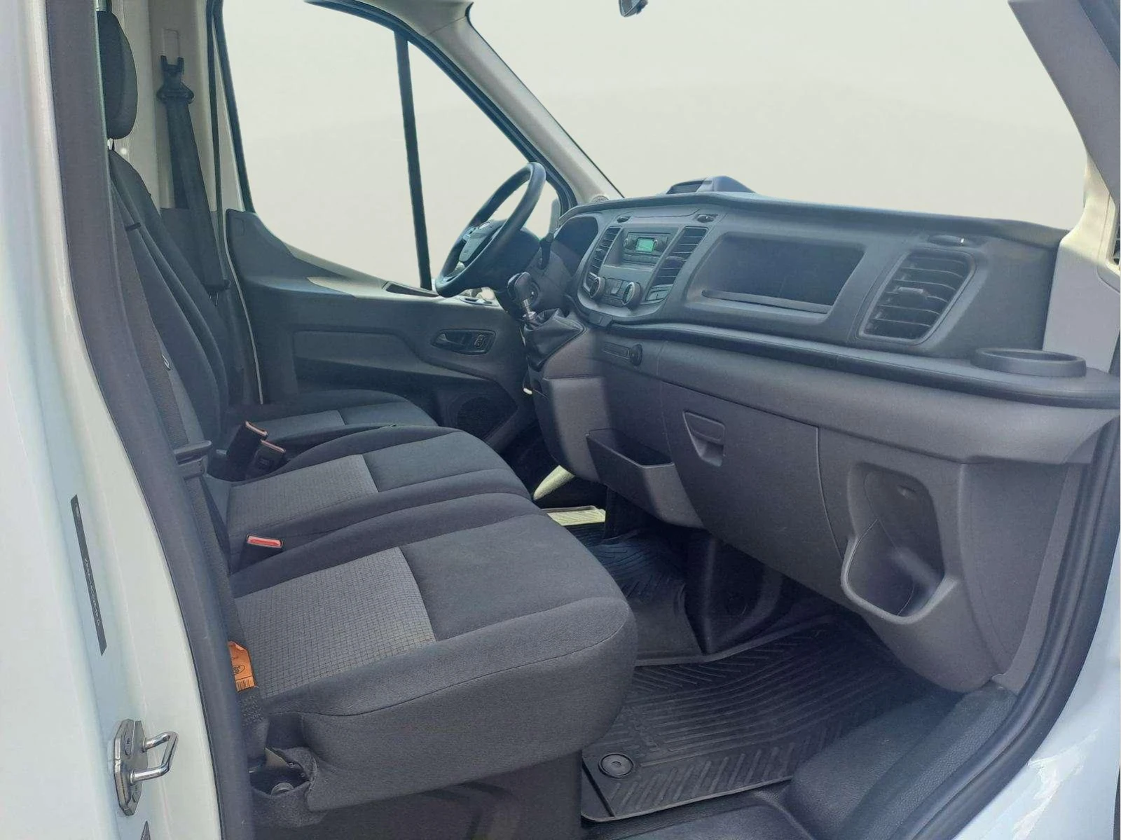 Ford Transit 2.0 Ecoblue - изображение 9