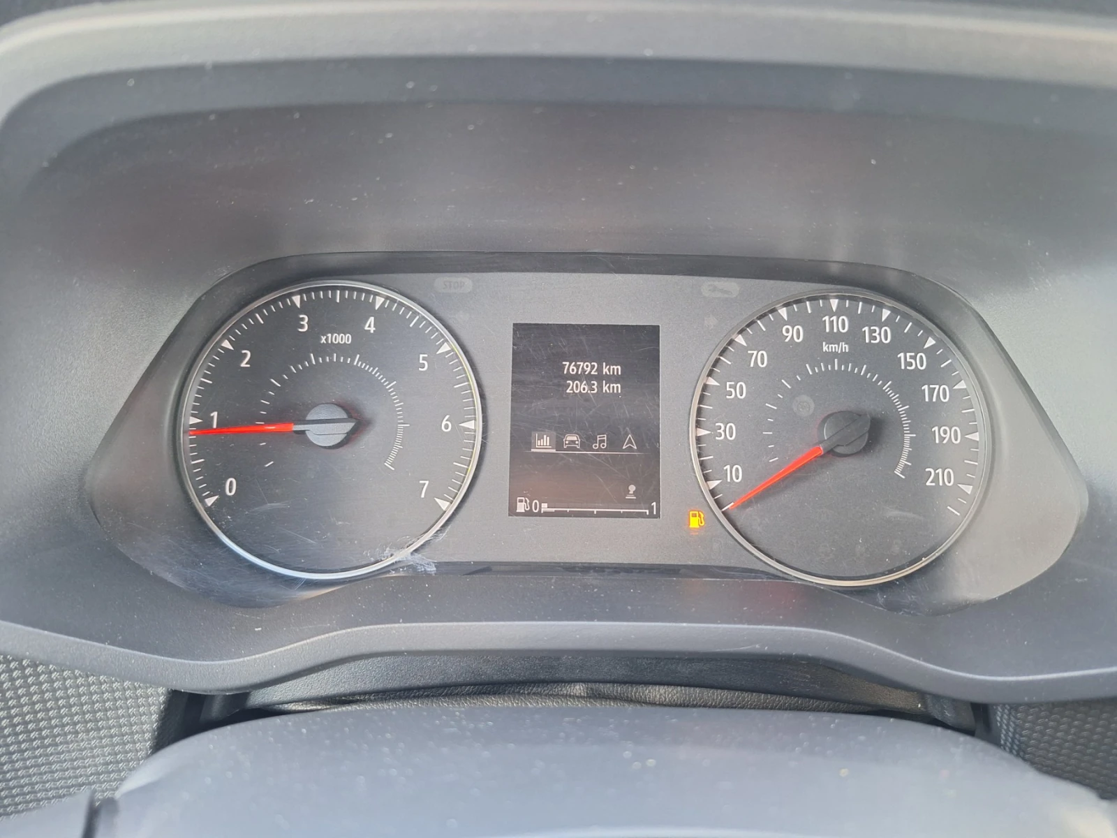 Renault Trafic TRAFIC L1H1 КАПАРИРАН, снимка 10 - Бусове и автобуси - 53878050