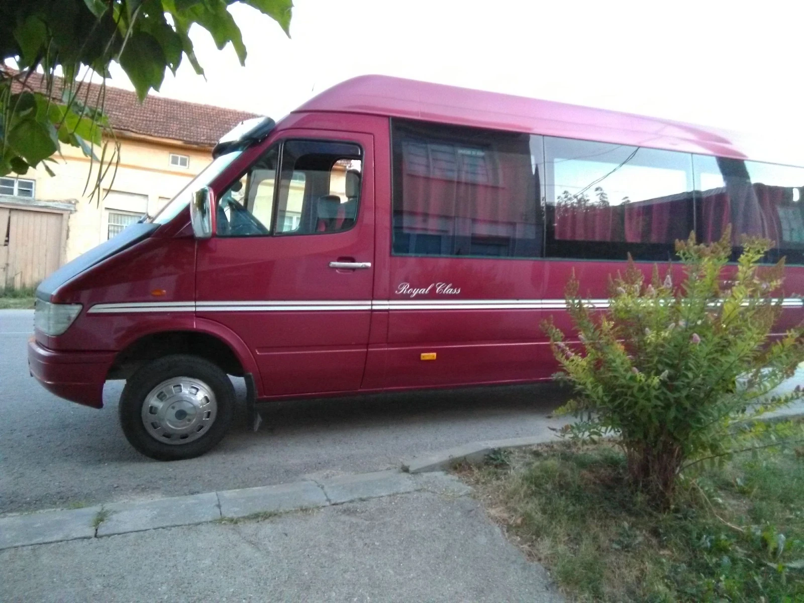 Mercedes-Benz 412, снимка 2 - Бусове и автобуси - 53911258