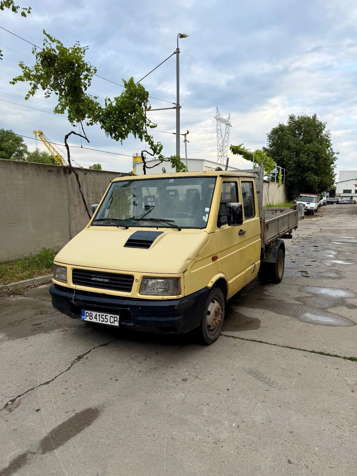 Iveco Daily 6+ 1 Самосвал