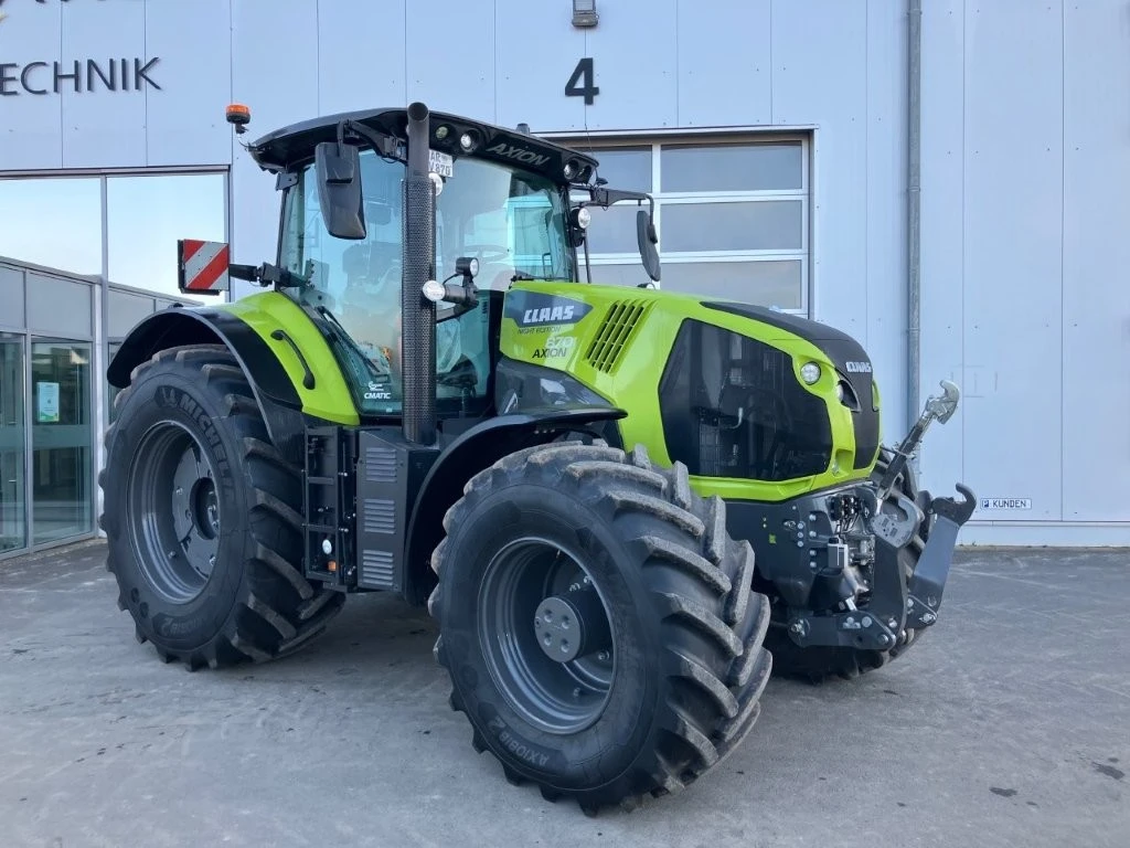 Трактор Claas Axion 870 CMATIC CEBIS Night Edition ❗ 2025, снимка 3 - Селскостопанска техника - 55952197
