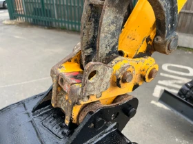      JCB 8018