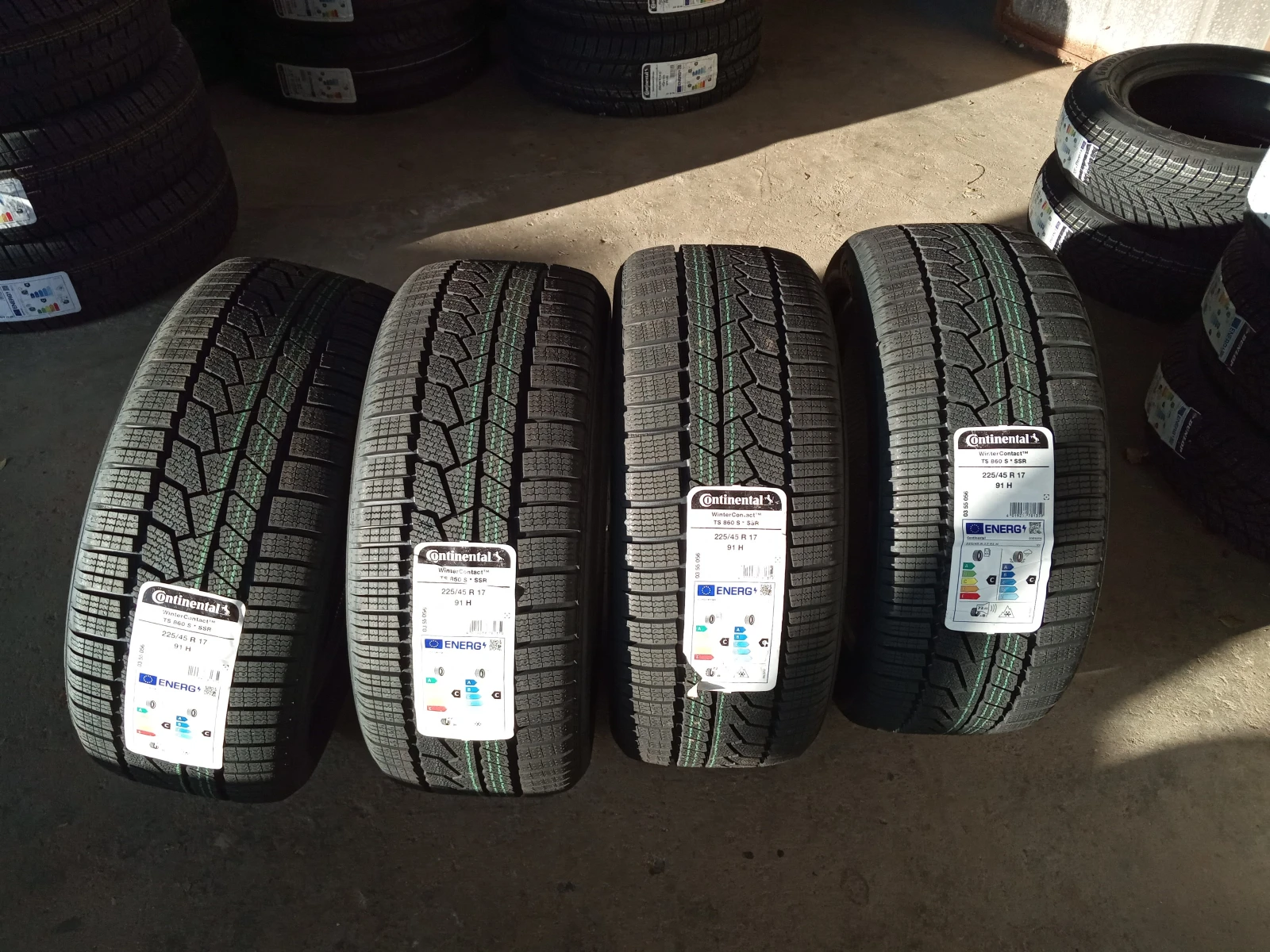Гуми 225/45R17 | Mobile.bg — изображение 1