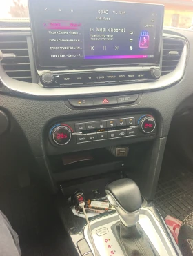 Kia Ceed Tourer Hibrid , снимка 10