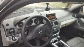 Mercedes-Benz C 220, снимка 4