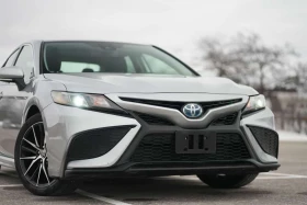 Toyota Camry * Hybrid * ЛИЦЕНЗИРАН ДИЛЪР * АВТОКРЕДИТ, снимка 15
