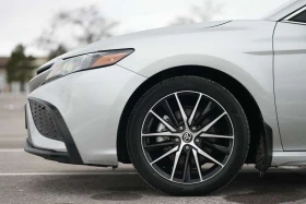Toyota Camry * Hybrid * ЛИЦЕНЗИРАН ДИЛЪР * АВТОКРЕДИТ, снимка 7