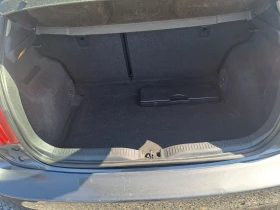 Toyota Auris 1.4VVTi 97k.c., снимка 13