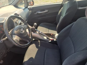 Toyota Auris 1.4VVTi 97k.c., снимка 6