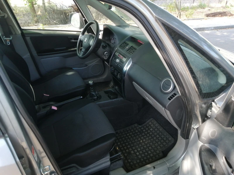 Suzuki SX4 2000жтд4/4, снимка 3 - Автомобили и джипове - 46991995