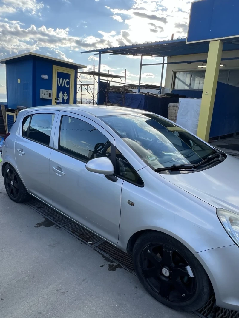 Opel Corsa, снимка 2 - Автомобили и джипове - 47448363