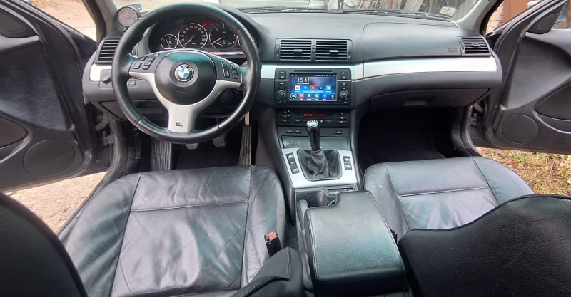 BMW 330 330d, снимка 12 - Автомобили и джипове - 47596351