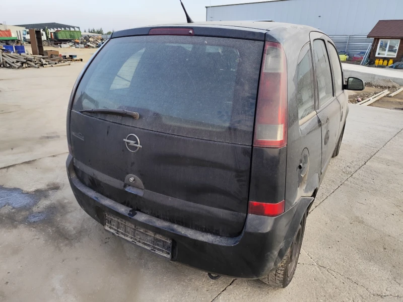 Opel Meriva 1.3CDTI, снимка 4 - Автомобили и джипове - 47779082