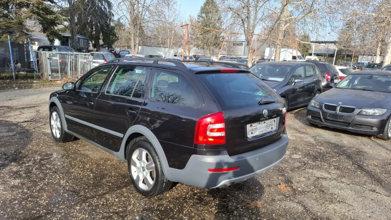 Skoda Octavia Скаут/8 Клапана/6 Скорости/4Х4, снимка 4 - Автомобили и джипове - 49130912