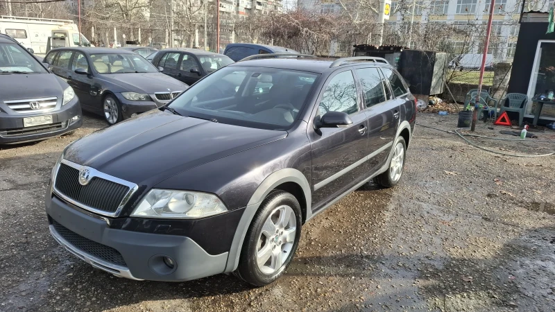 Skoda Octavia Скаут/8 Клапана/6 Скорости/4Х4, снимка 2 - Автомобили и джипове - 49130912