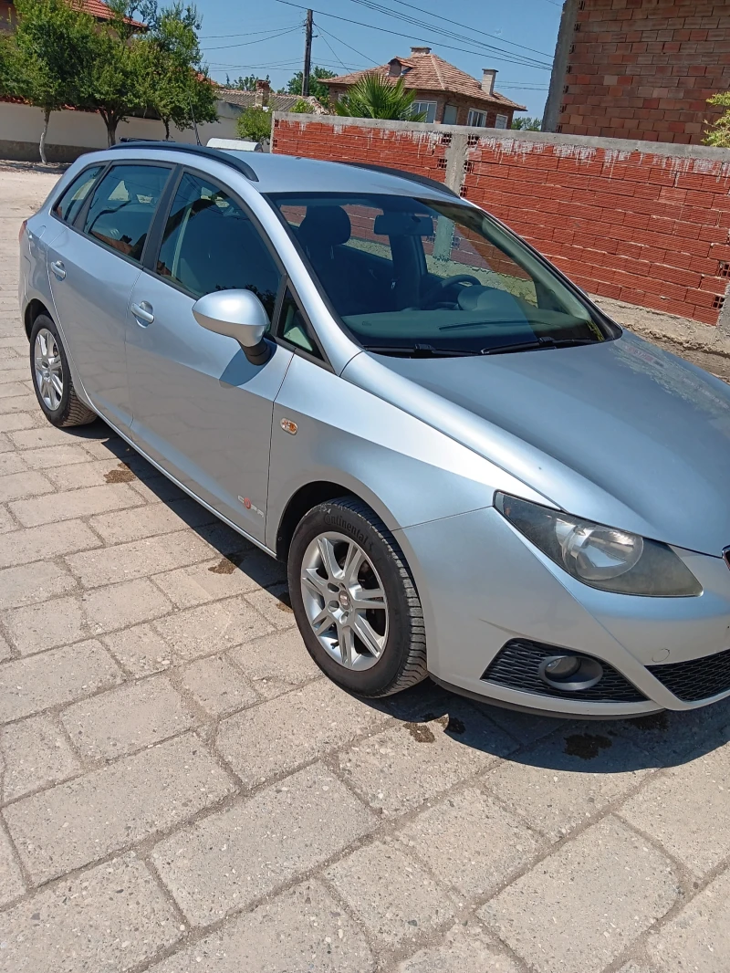 Seat Ibiza 1.2 дизел , снимка 4 - Автомобили и джипове - 49421121