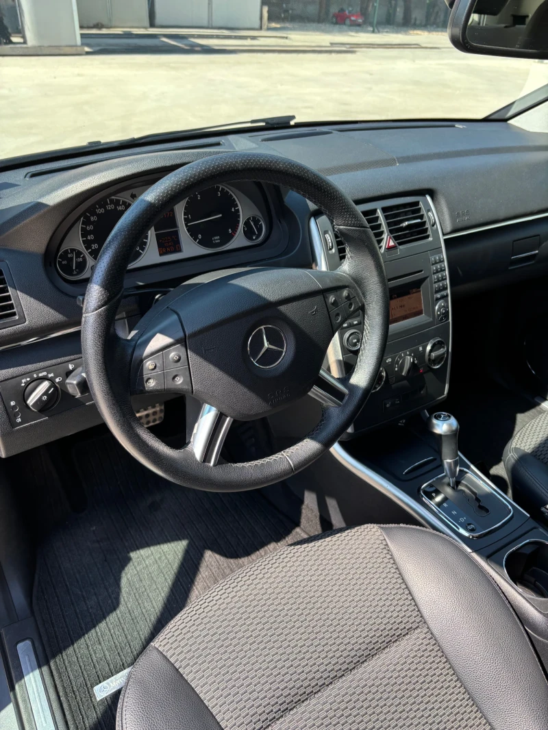 Mercedes-Benz B 200, снимка 8 - Автомобили и джипове - 52511985
