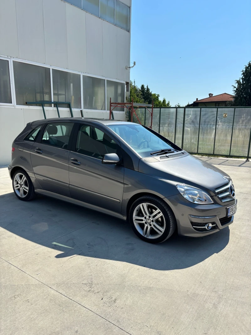 Mercedes-Benz B 200, снимка 3 - Автомобили и джипове - 52511985