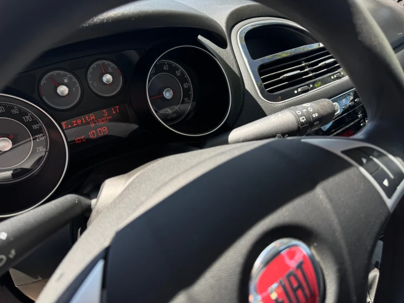 Fiat Punto 1.2 BENZIN AUSTRIA, снимка 9 - Автомобили и джипове - 51192512