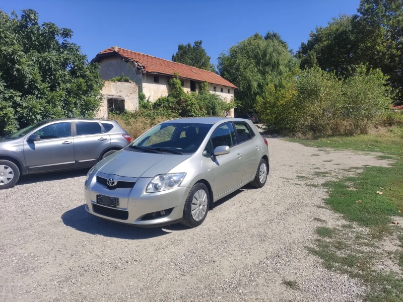 Toyota Auris 1.4d4d като нов 170000км, снимка 3 - Автомобили и джипове - 52620933