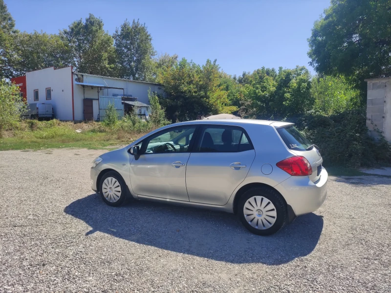 Toyota Auris 1.4d4d като нов 170000км, снимка 4 - Автомобили и джипове - 52620933