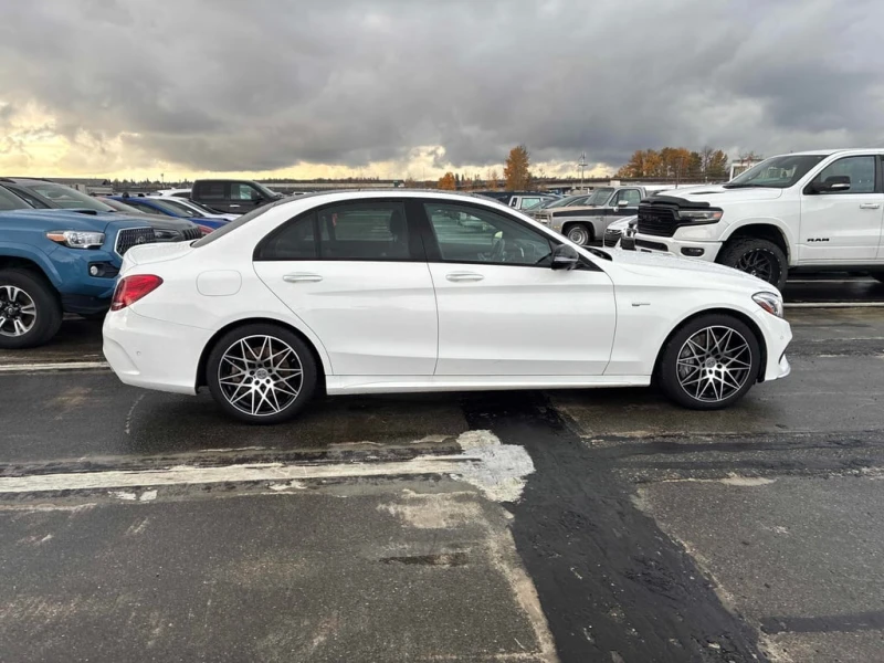 Mercedes-Benz C 43 AMG 2018 4MATIC * БЕЗ ПЪРВОНАЧАЛНА ВНОСКА* , снимка 4 - Автомобили и джипове - 52847364