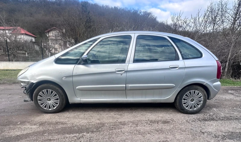 Citroen Xsara picasso 2.0hdi 90k, снимка 2 - Автомобили и джипове - 52921163