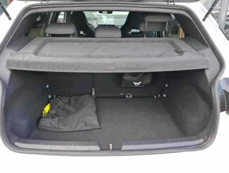 Cupra Born Electric 150 KW.62 Kwh.Kamera.Led.Navi, снимка 15 - Автомобили и джипове - 52960561